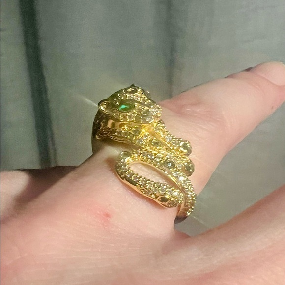 Leopard Gold Plated Emerald Crystal Eyes & Pave Cubic Zirconia Ring | Sz. 7.5 - Picture 8 of 10